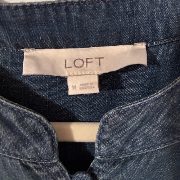LOFT - MEDIUM - JEAN DRESS - NWOT - This piece was only tried on once! - Picture 4 of 9